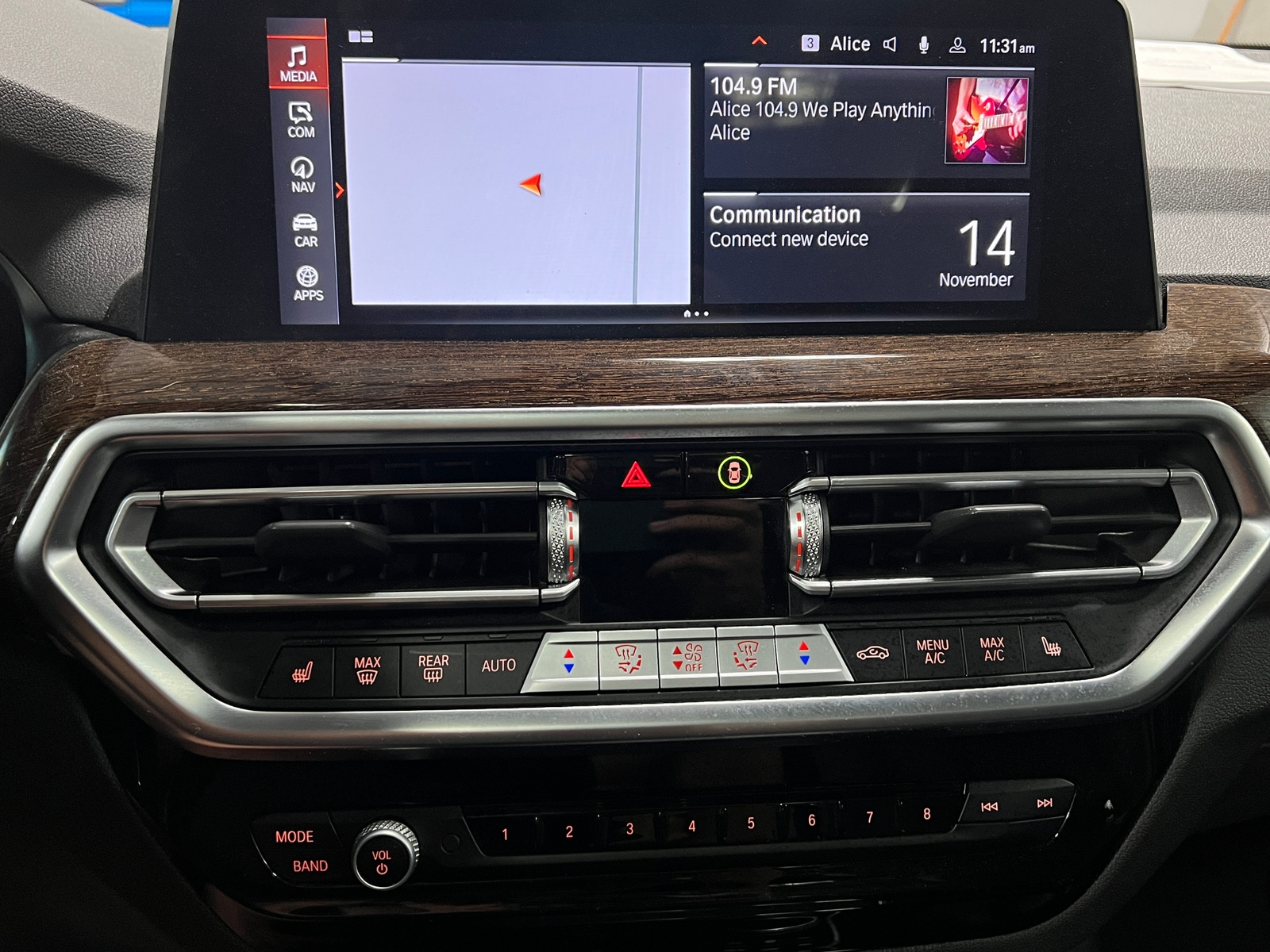 Thumbnail: 2023 BMW X3 - 3