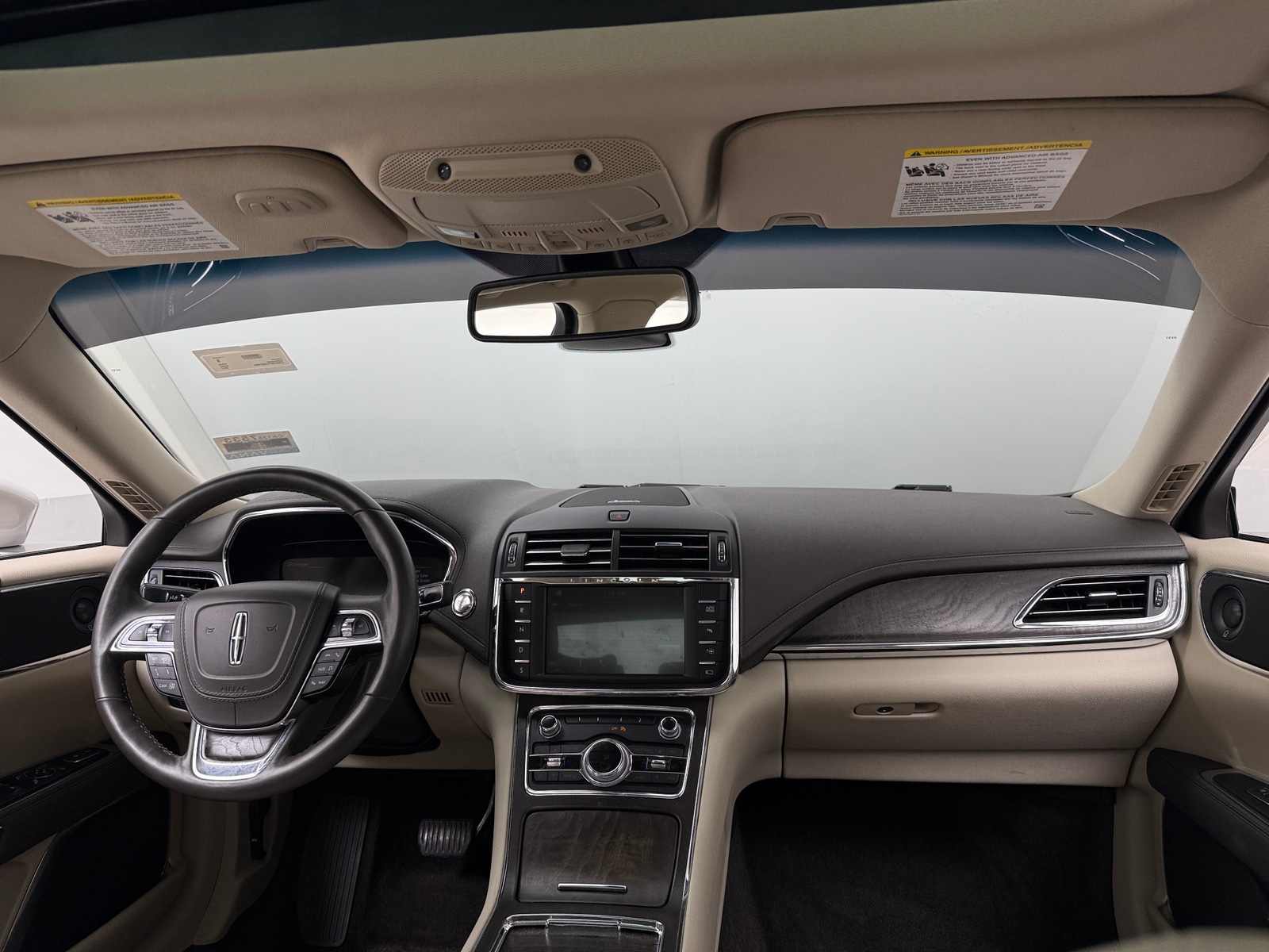 Thumbnail: 2017 Lincoln Continental - 2