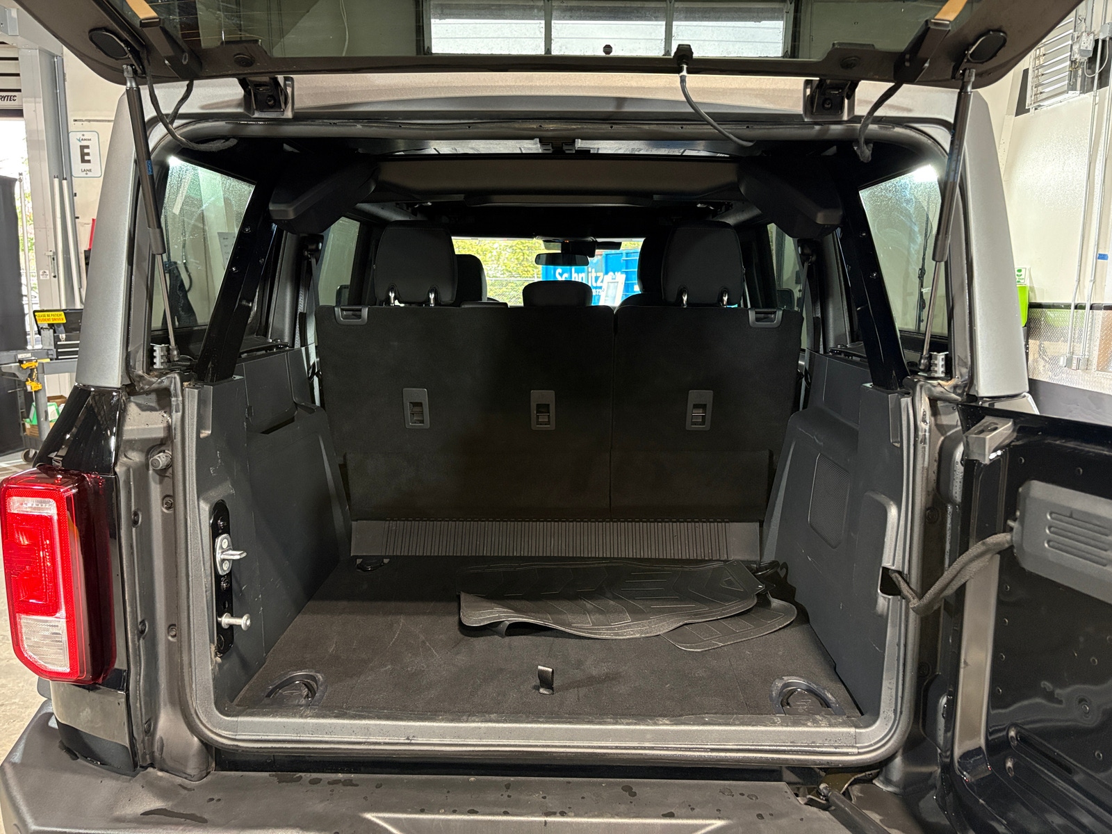 Thumbnail: 2025 Ford Bronco - 7