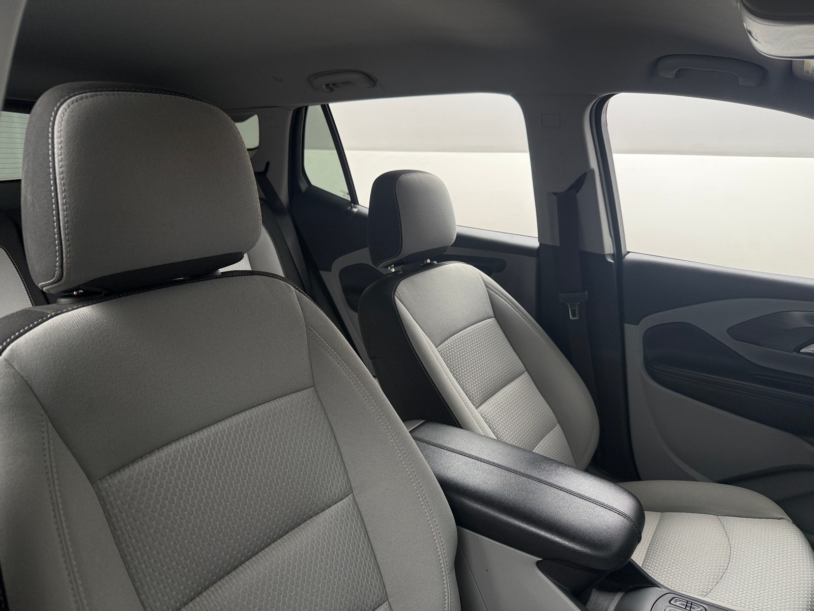 Thumbnail: 2022 GMC Terrain - 2