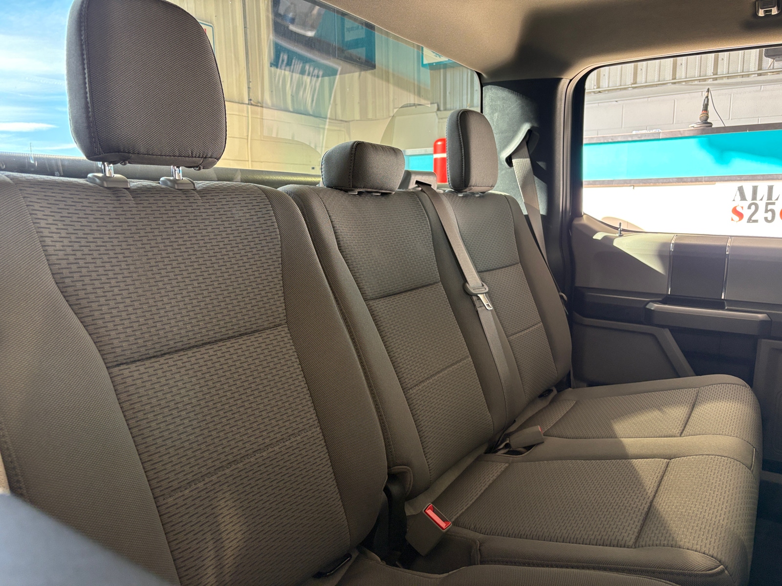 Thumbnail: 2020 Ford Econoline - 6