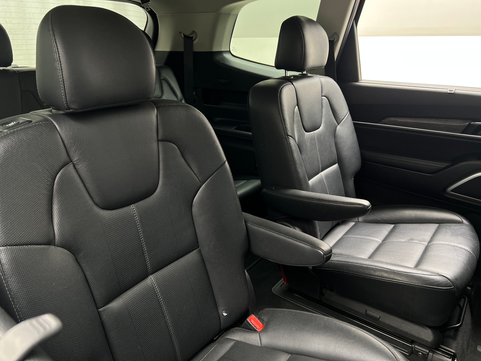 Thumbnail: 2020 Kia Telluride - 5