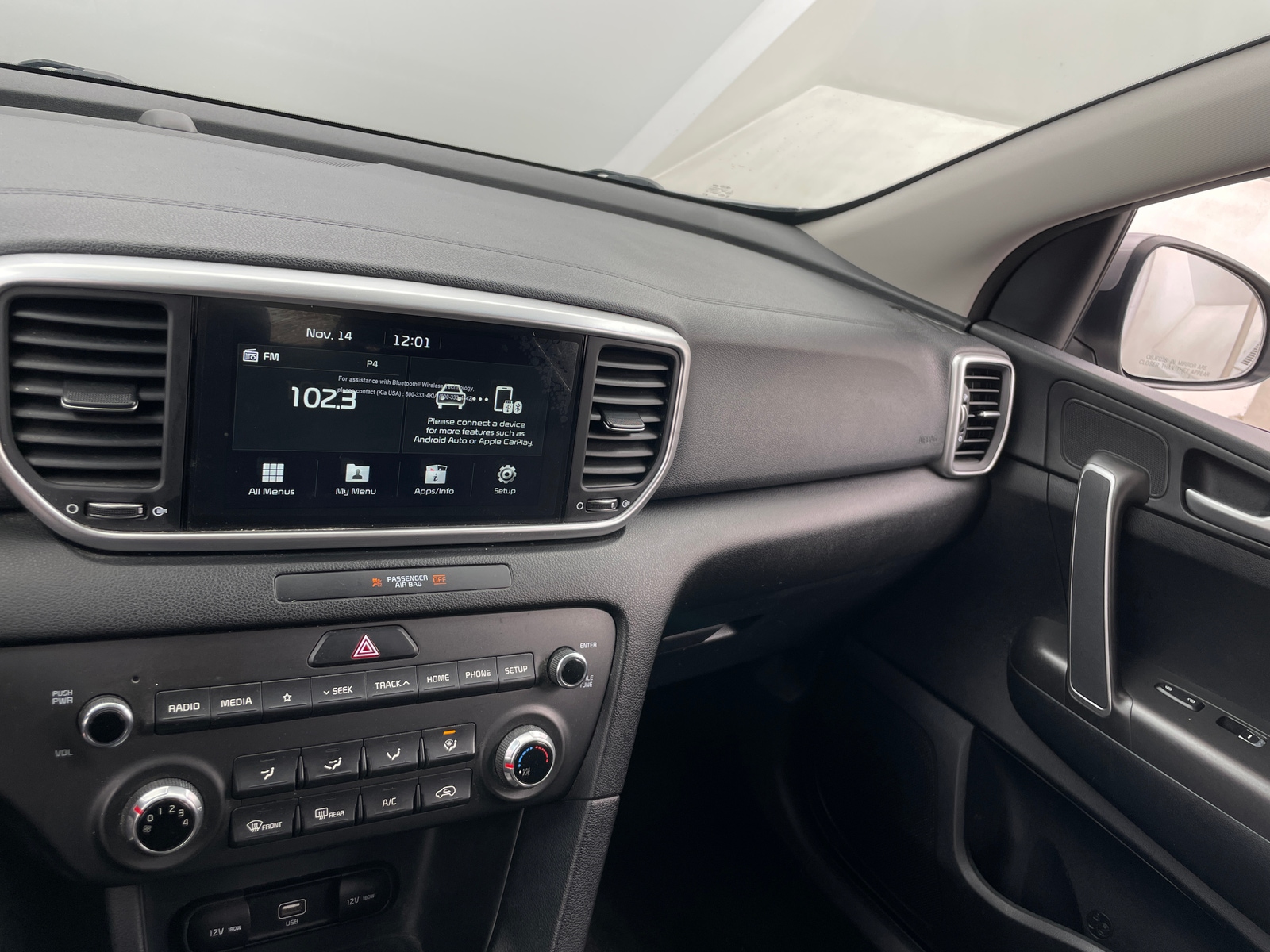 Thumbnail: 2022 Kia Sportage - 4