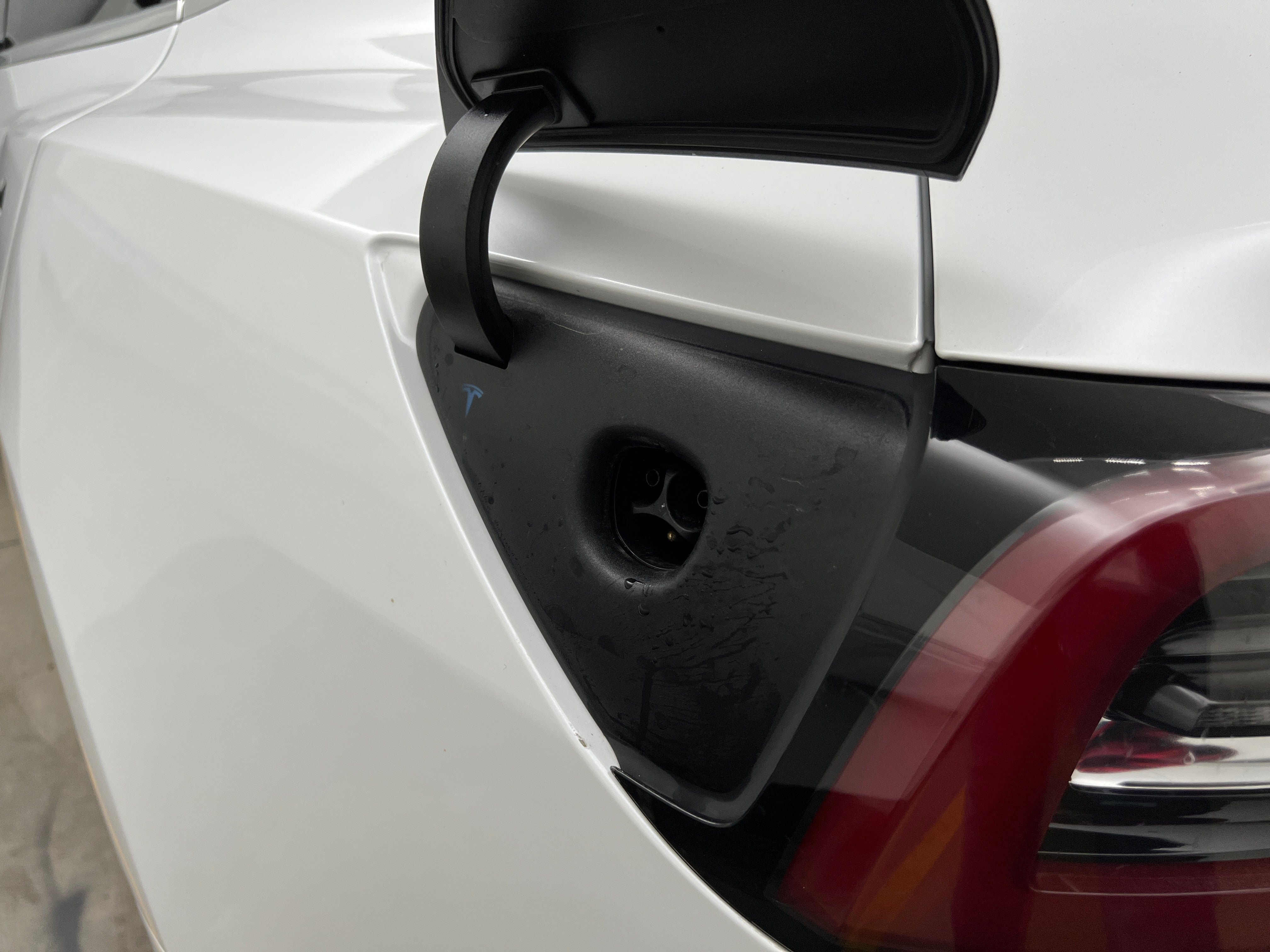 Used 2020 Tesla Model 3 Base with VIN 5YJ3E1EA4LF632592 for sale in Oak Creek, WI