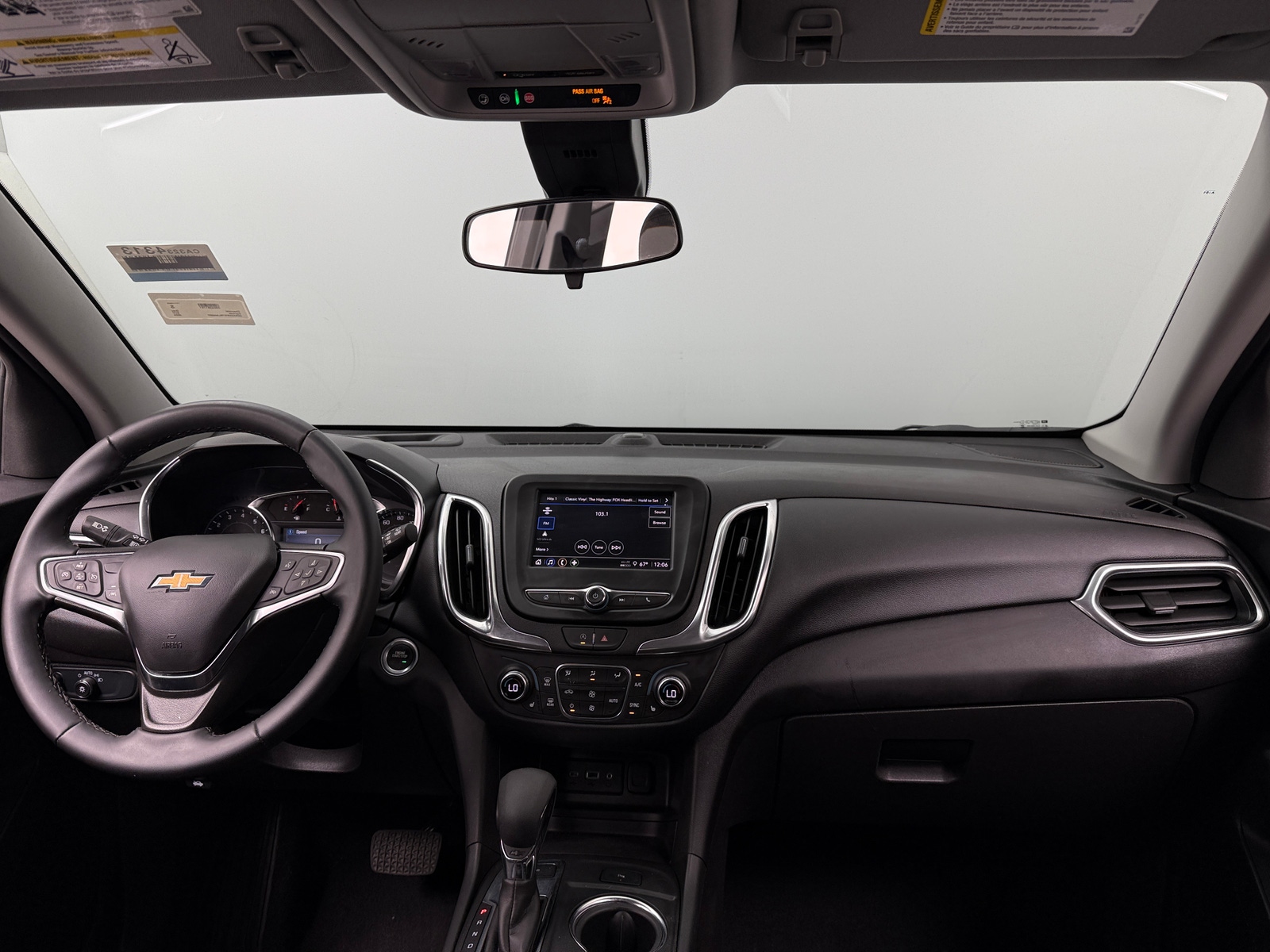 Thumbnail: 2024 Chevrolet Equinox - 3