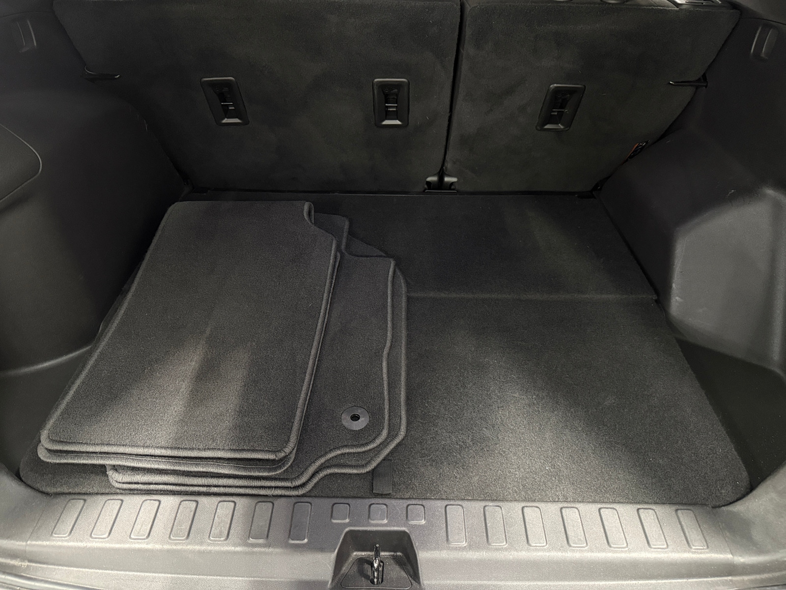 Thumbnail: 2024 Chevrolet Equinox - 7