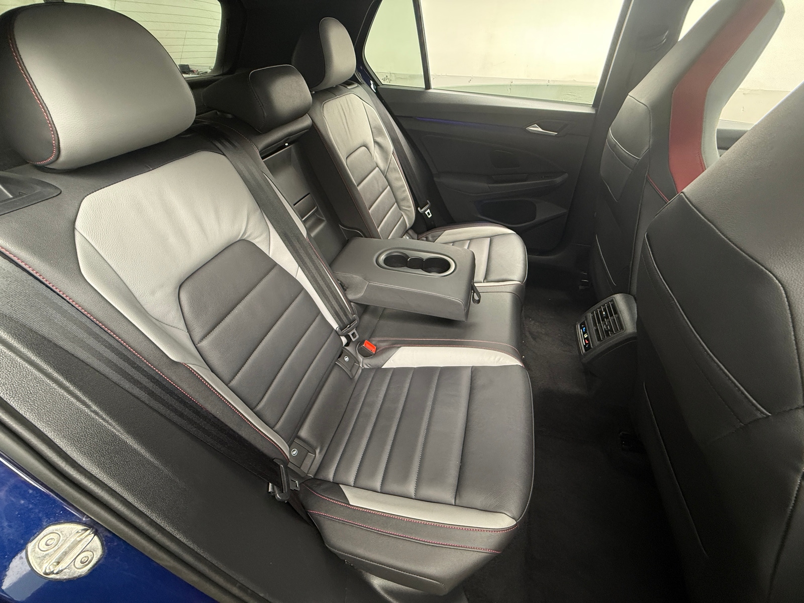 Thumbnail: 2022 Volkswagen Golf - 5