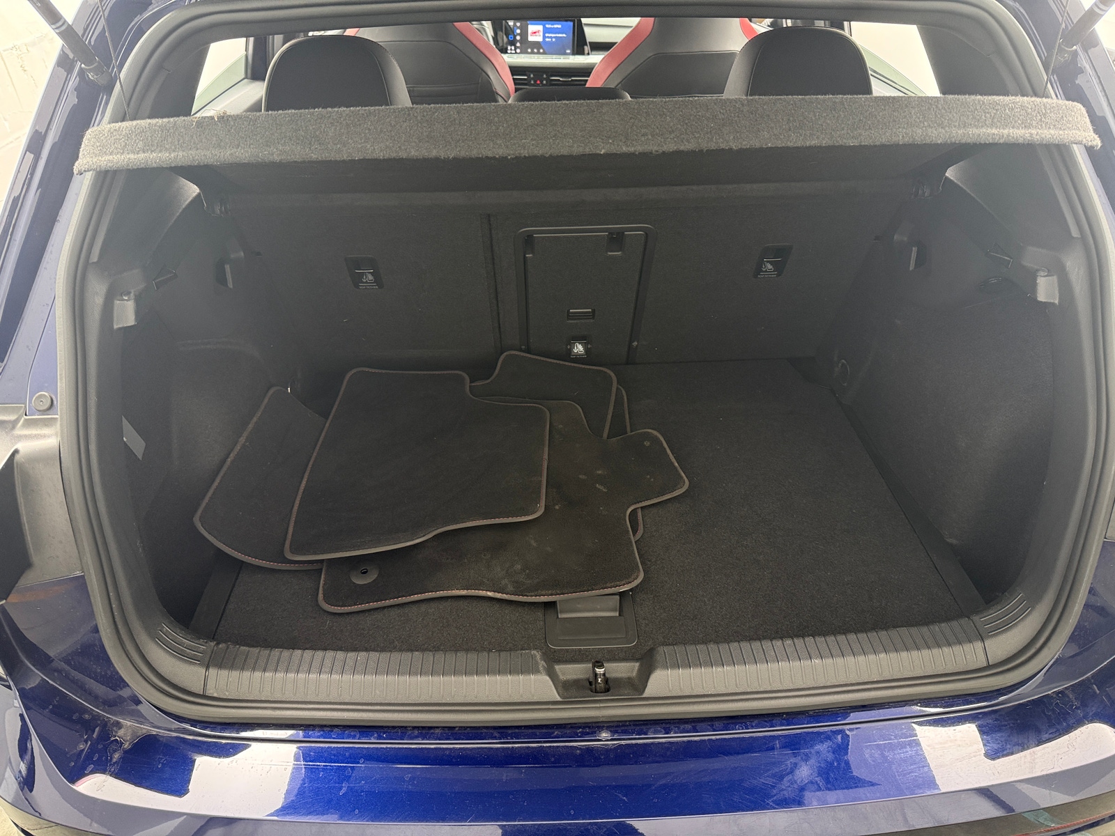 Thumbnail: 2022 Volkswagen Golf - 6