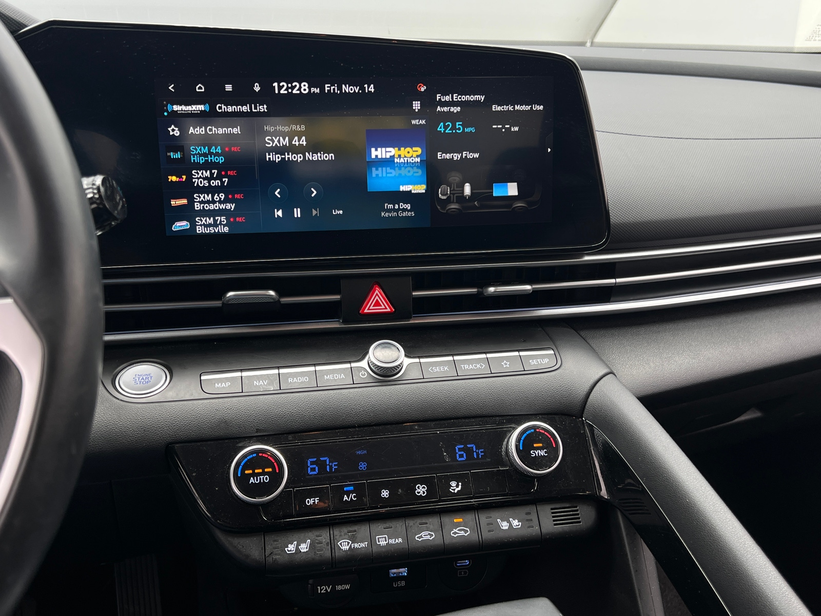 Thumbnail: 2025 Hyundai Elantra - 3