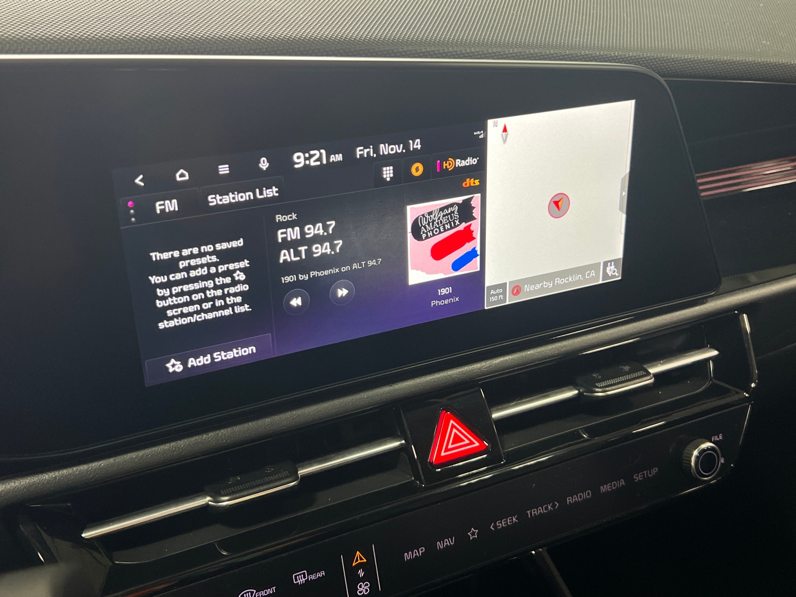 Thumbnail: 2023 Kia Niro - 4