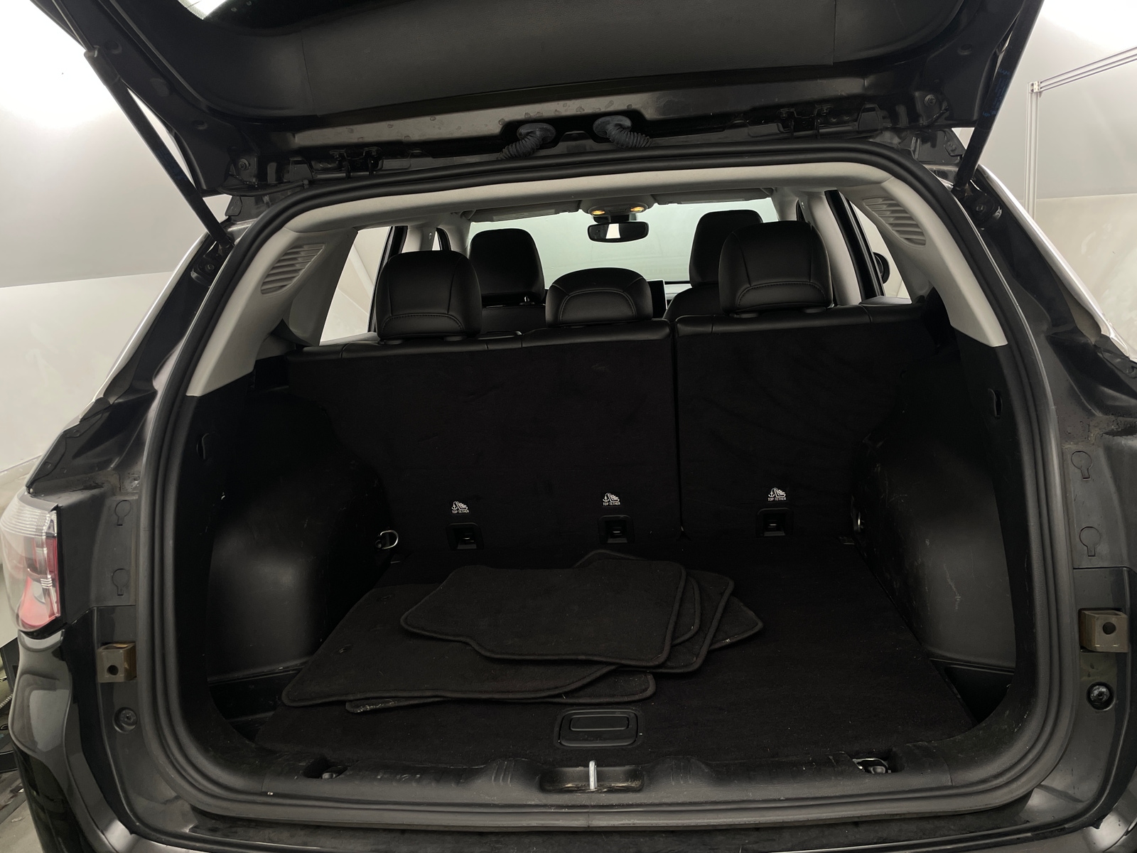 Thumbnail: 2022 Jeep Compass - 6