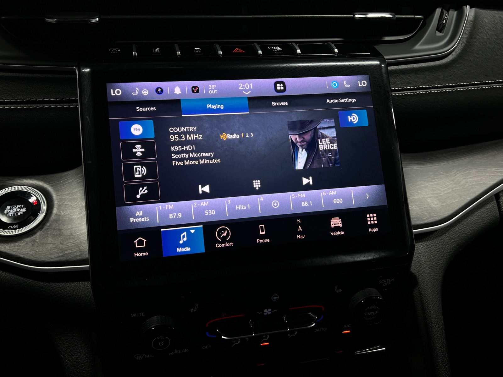 Thumbnail: 2024 Jeep Grand Cherokee L - 3