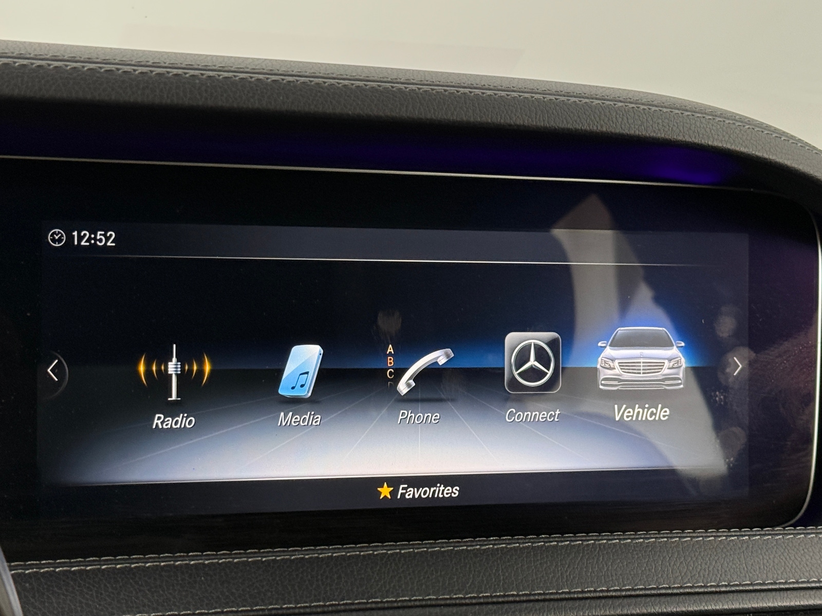 Thumbnail: 2019 Mercedes-Benz S-Class - 3