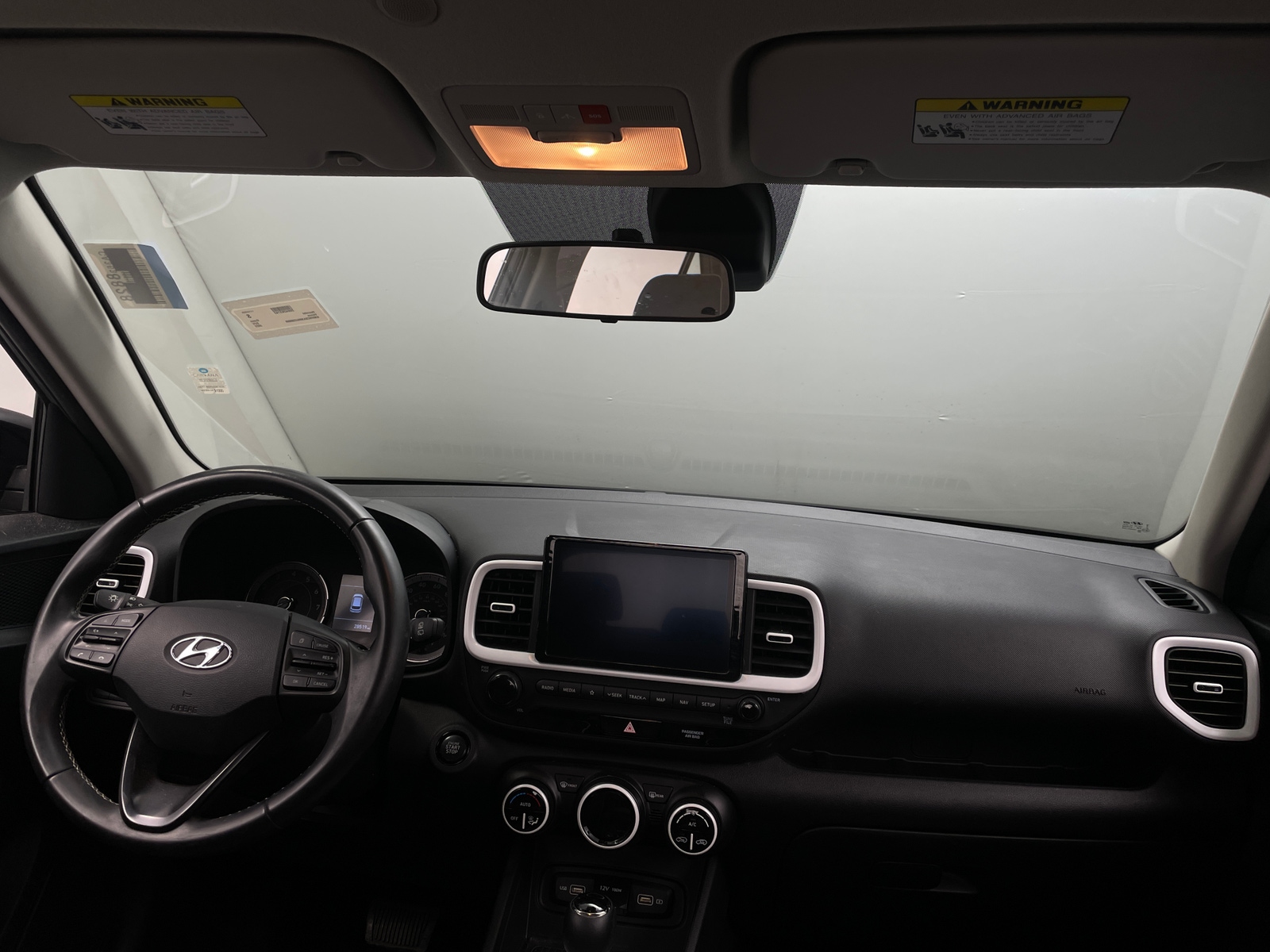 Thumbnail: 2022 Hyundai Venue - 2