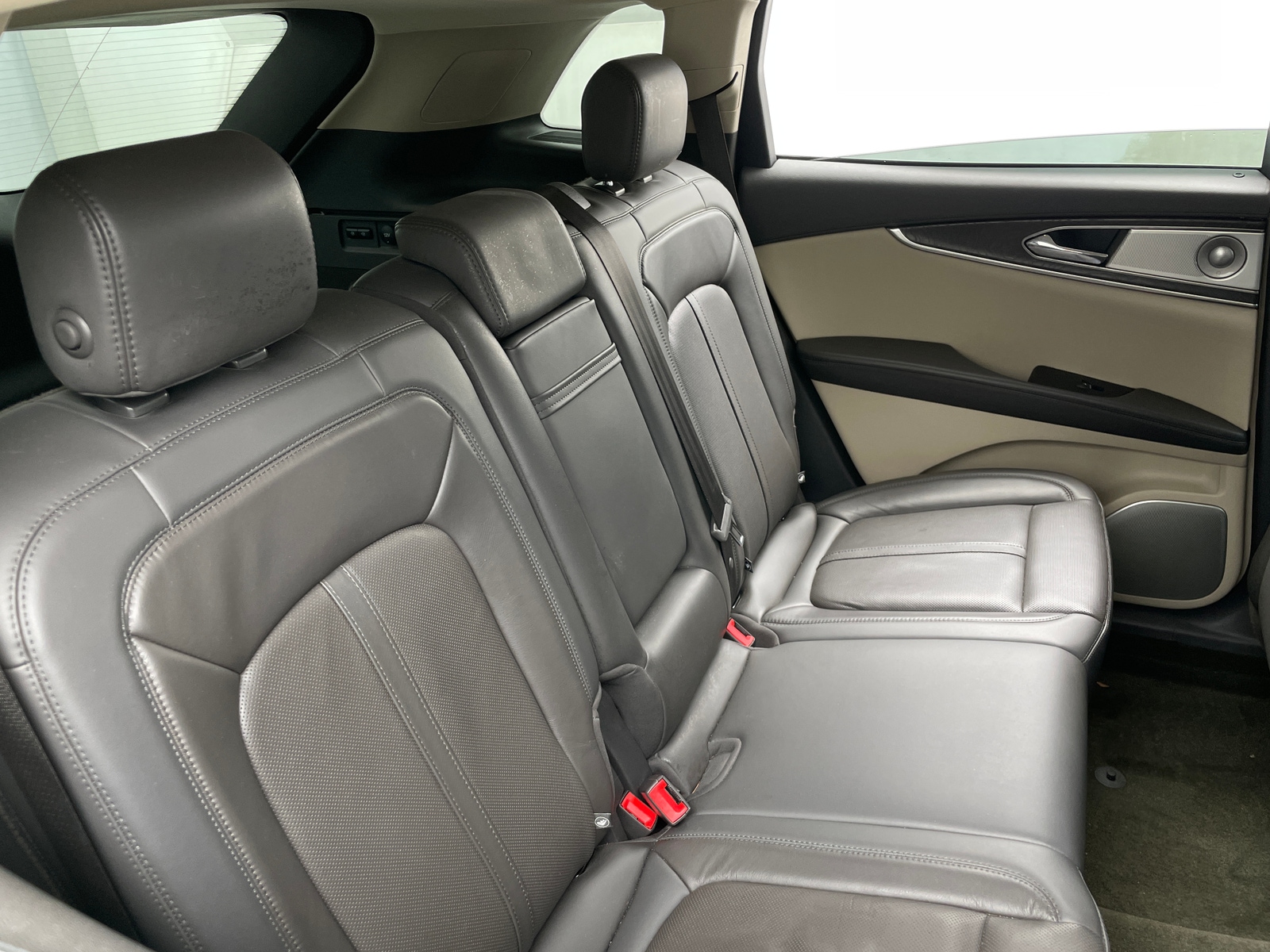 Thumbnail: 2020 Lincoln Nautilus - 5