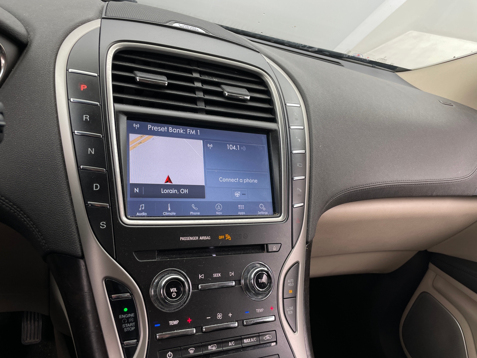 Thumbnail: 2020 Lincoln Nautilus - 3