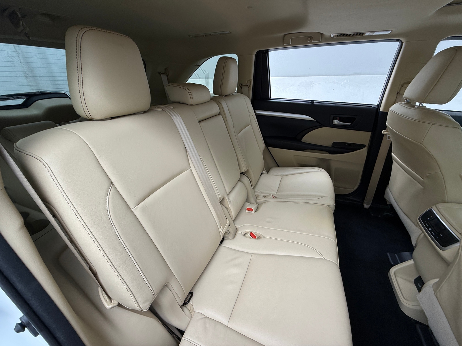 Thumbnail: 2018 Toyota Highlander - 5