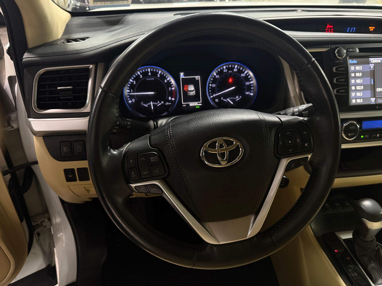 Thumbnail: 2018 Toyota Highlander - 4