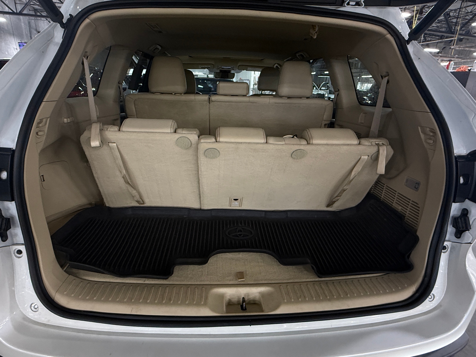 Thumbnail: 2018 Toyota Highlander - 6