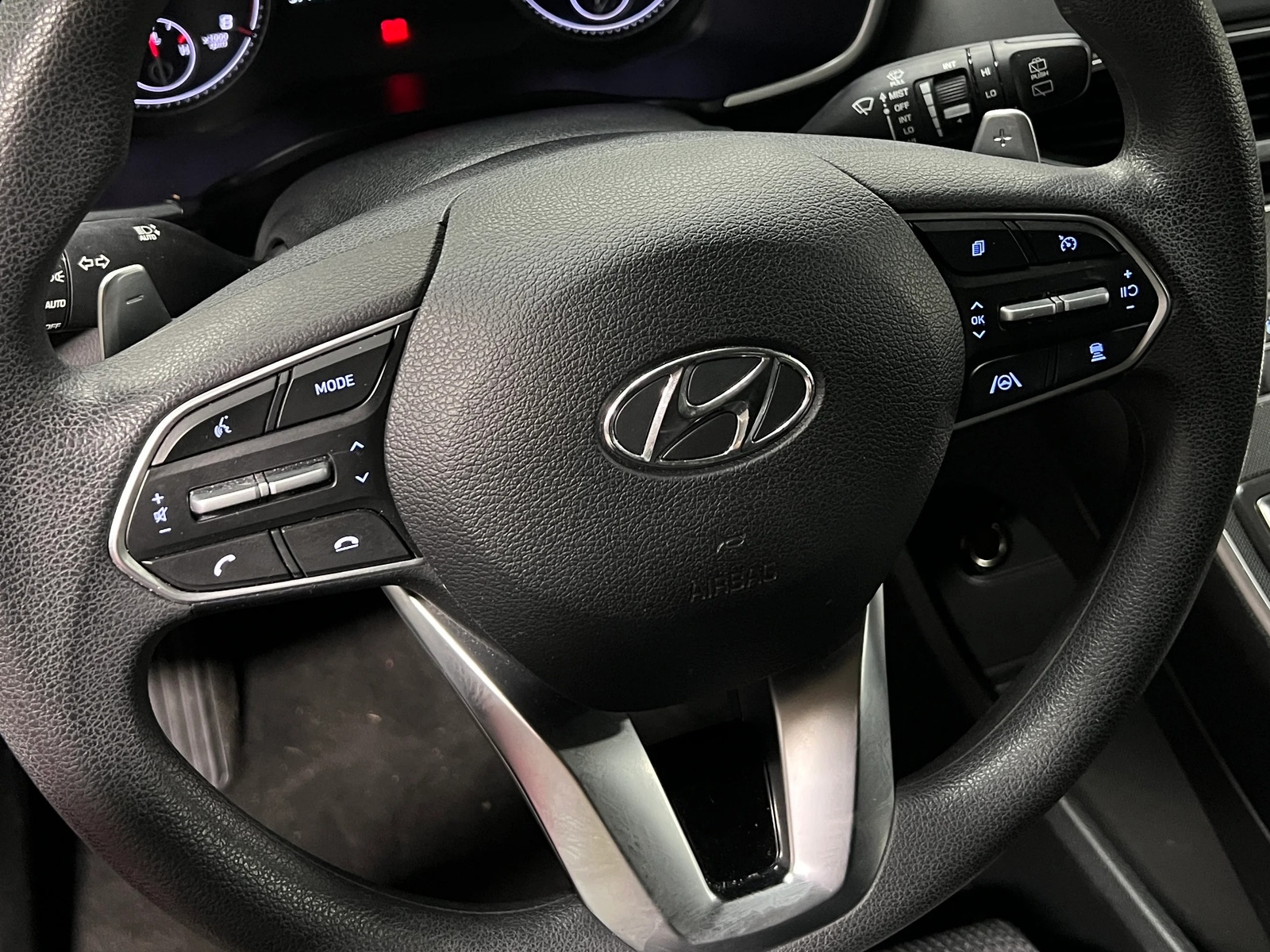 Thumbnail: 2022 Hyundai Santa Fe - 5