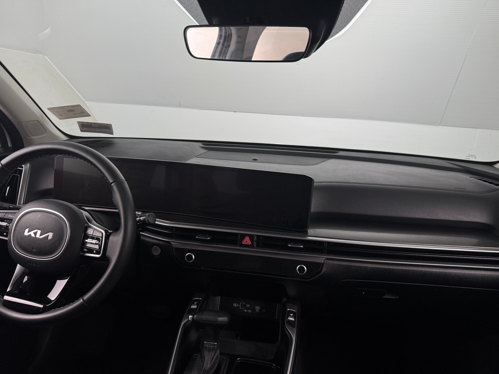 Thumbnail: 2025 Kia Sorento - 3