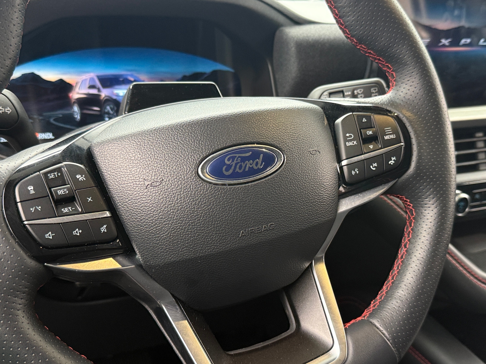 Thumbnail: 2025 Ford Explorer - 5