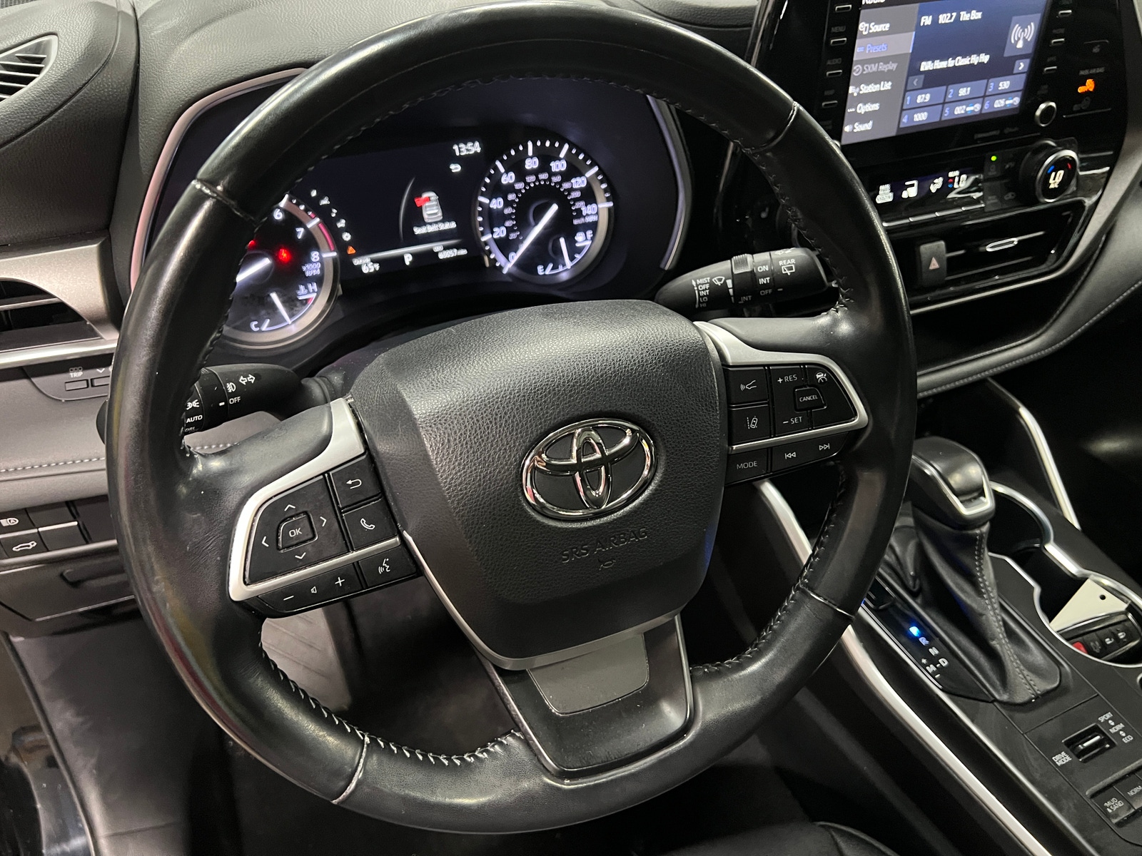 Thumbnail: 2022 Toyota Highlander - 4