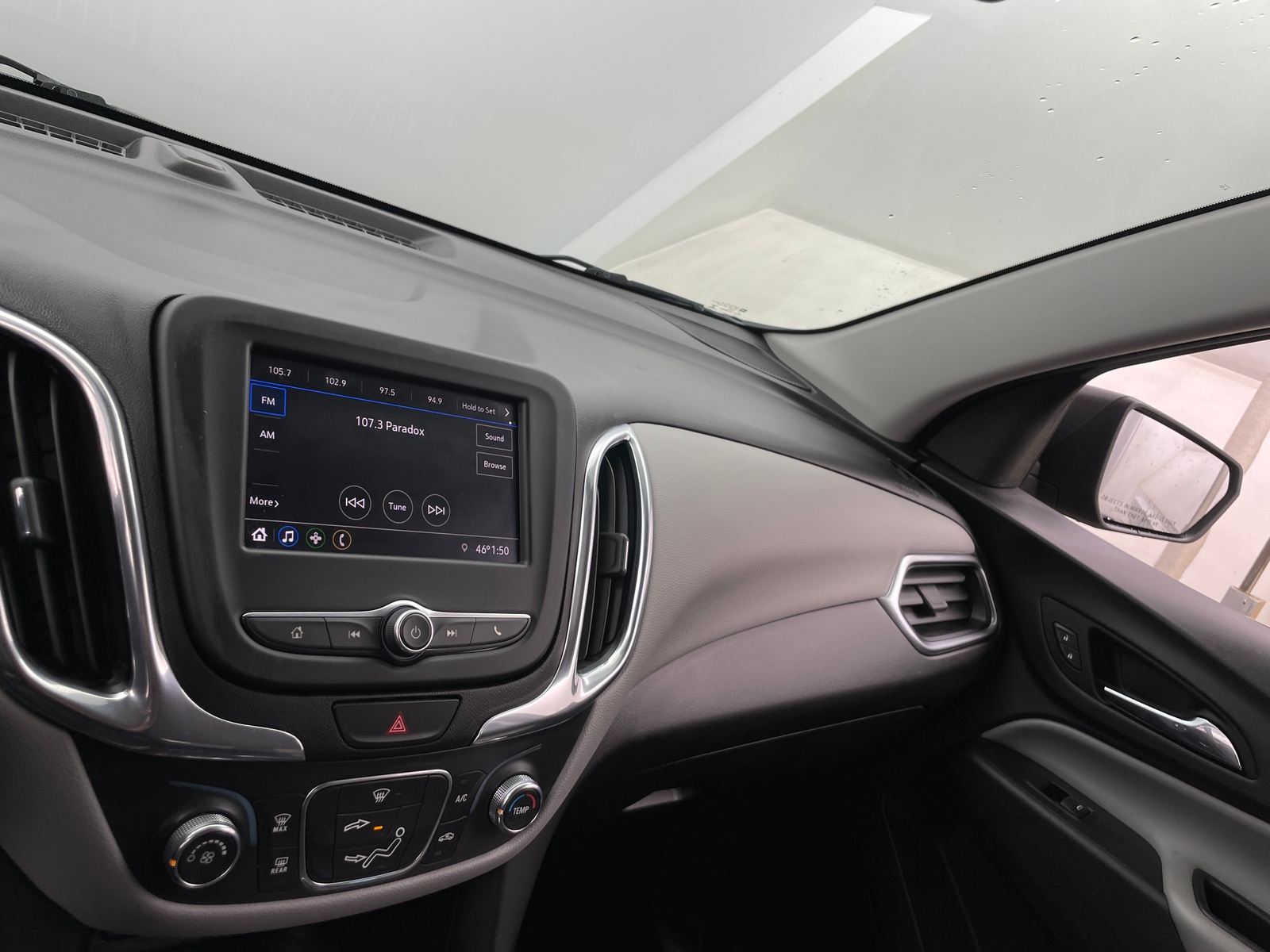 Thumbnail: 2020 Chevrolet Equinox - 4