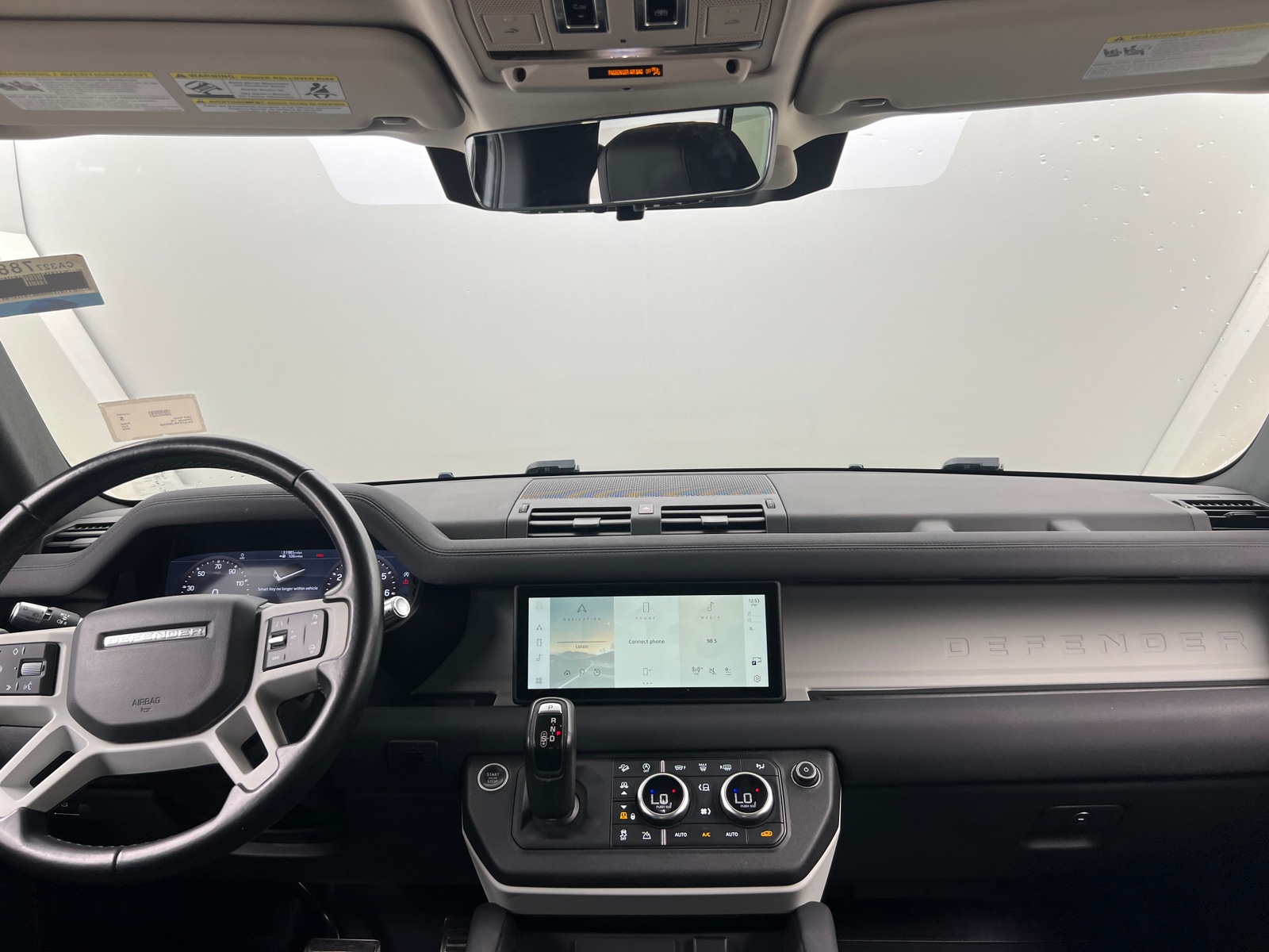 Thumbnail: 2020 Land Rover Defender - 2