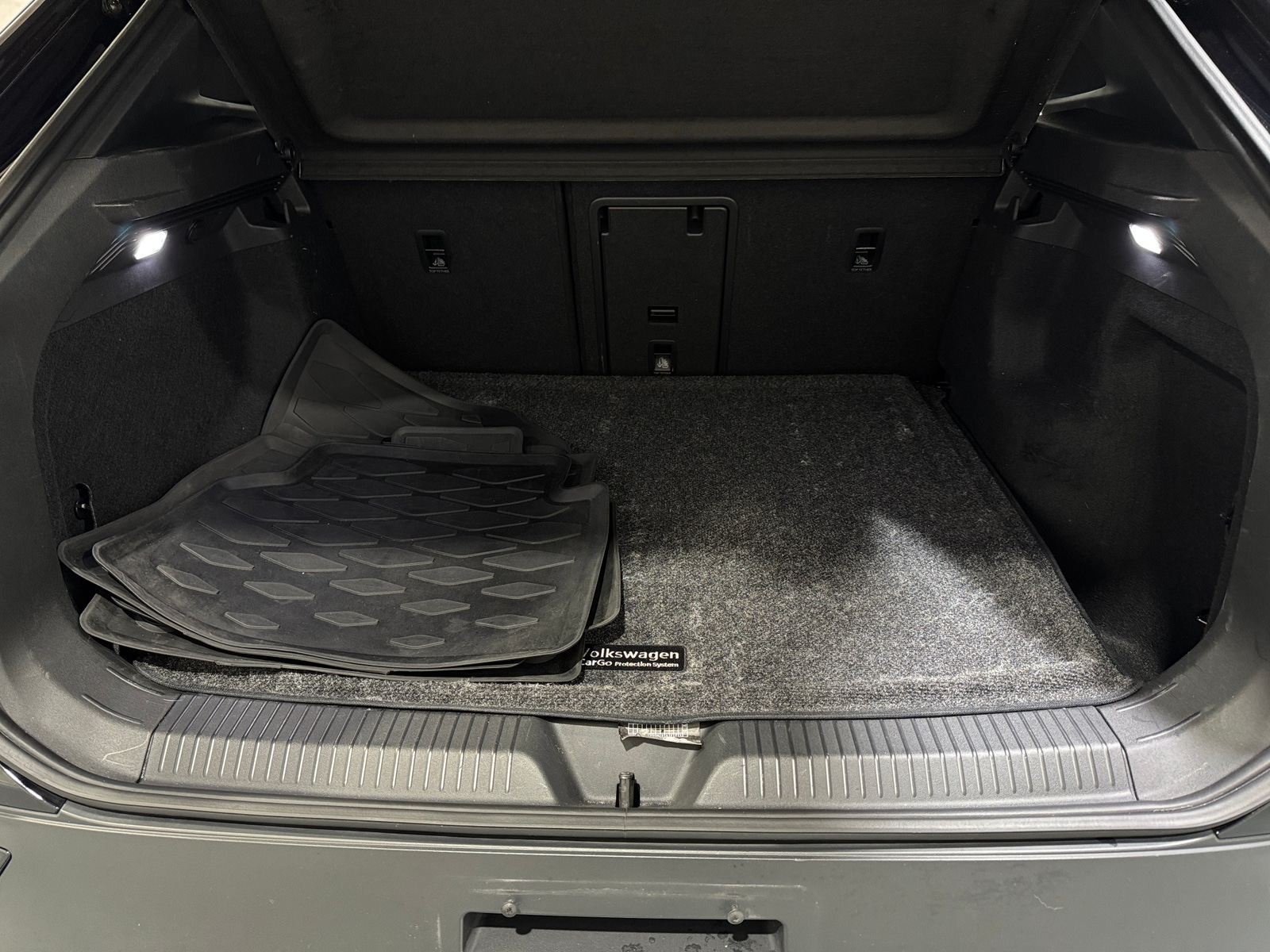 Thumbnail: 2023 Volkswagen ID.4 - 6