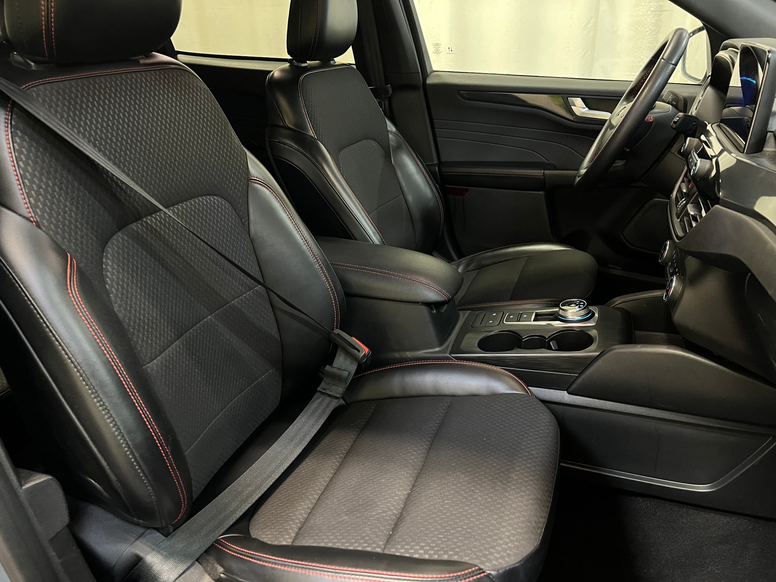 Thumbnail: 2024 Ford Escape - 2