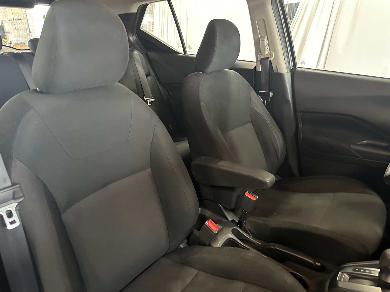 Thumbnail: 2023 Nissan Kicks - 2