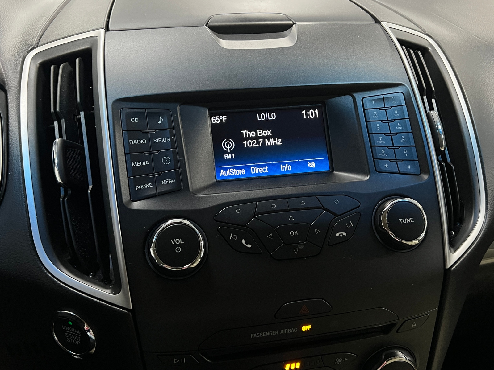 Thumbnail: 2017 Ford Edge - 4