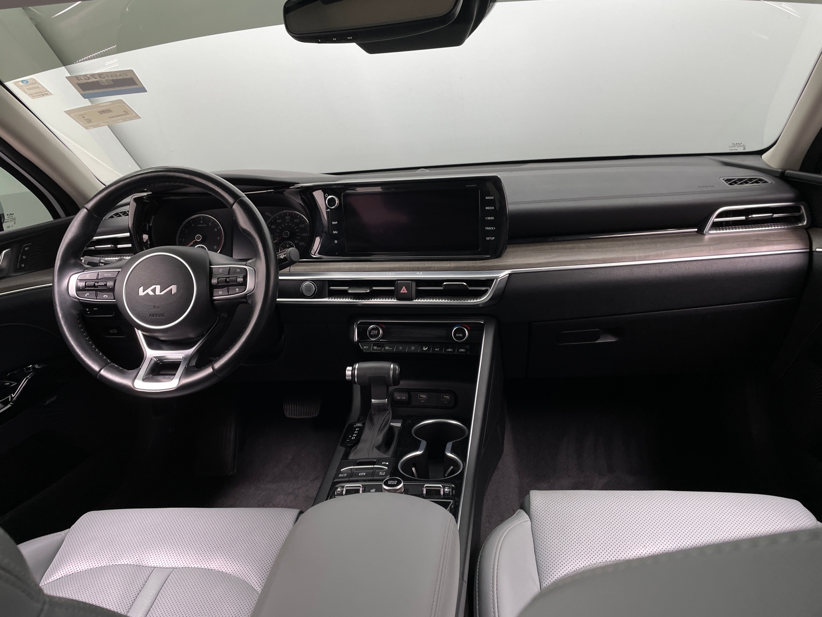 Thumbnail: 2022 Kia K5 - 2