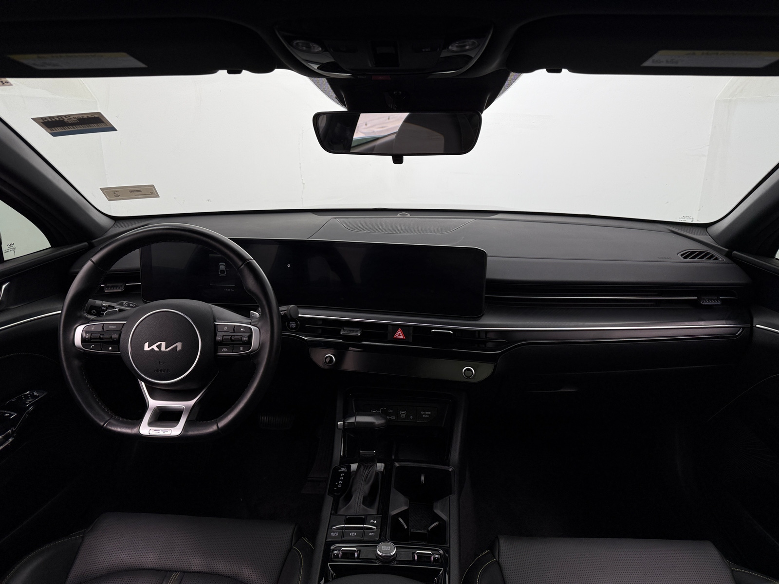 Thumbnail: 2025 Kia K5 - 2