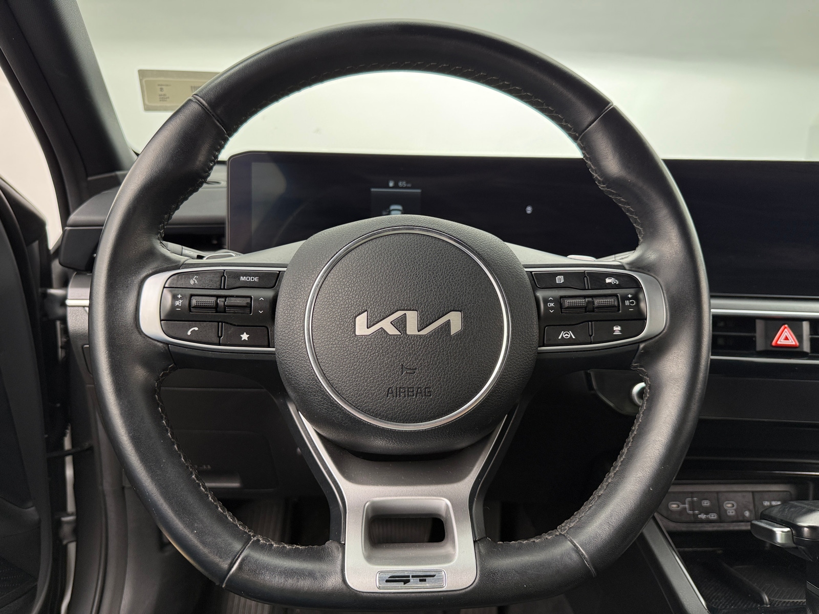 Thumbnail: 2025 Kia K5 - 4