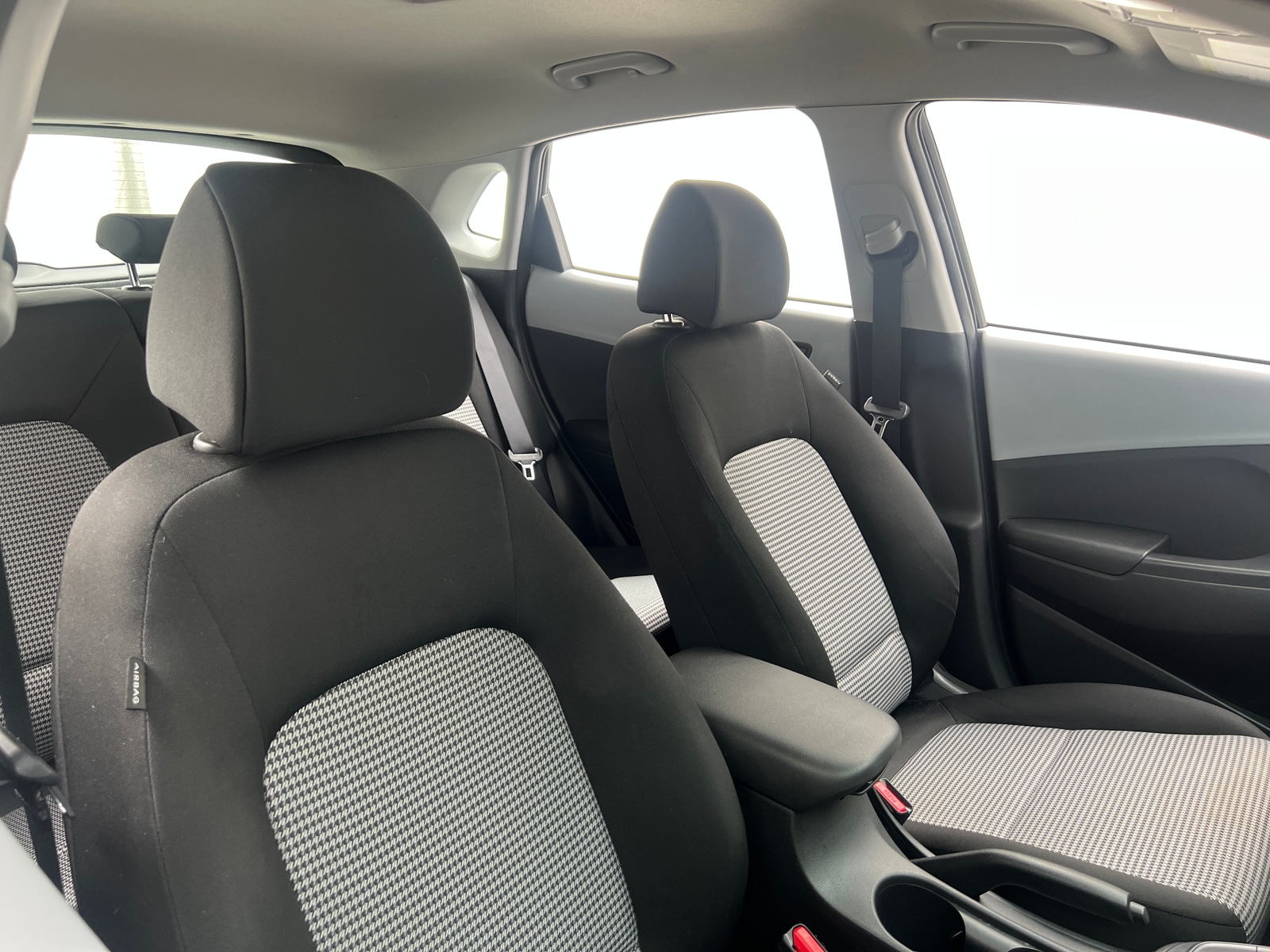 Thumbnail: 2019 Hyundai Kona - 2