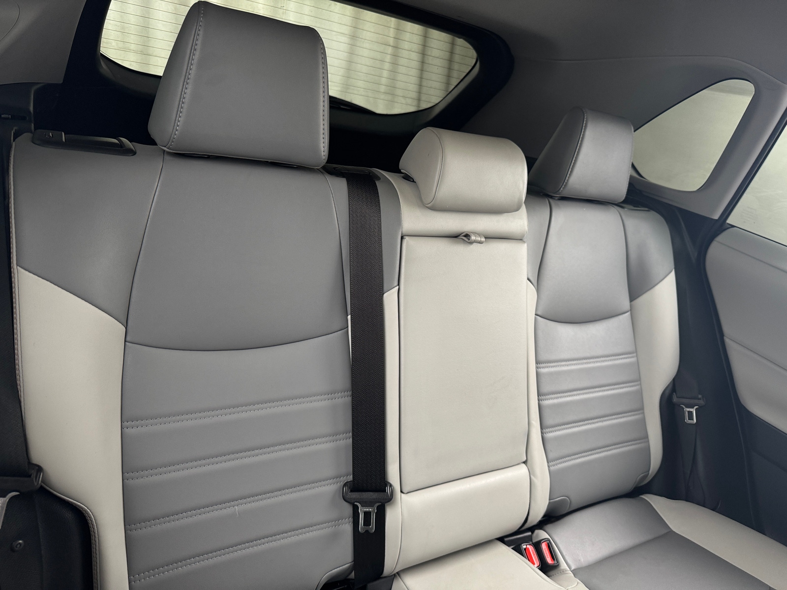 Thumbnail: 2022 Toyota RAV4 - 5