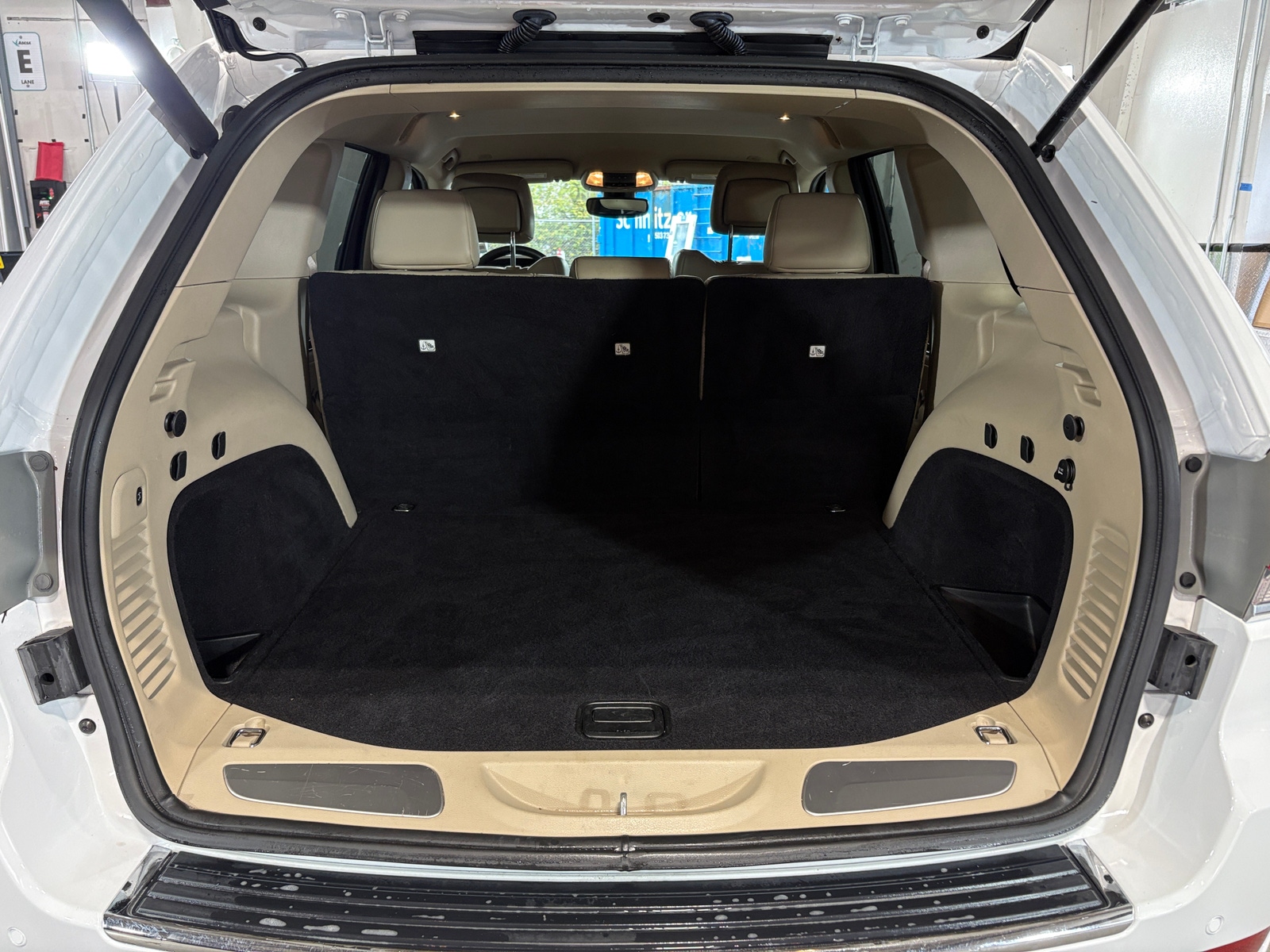 Thumbnail: 2018 Jeep Grand Cherokee - 6