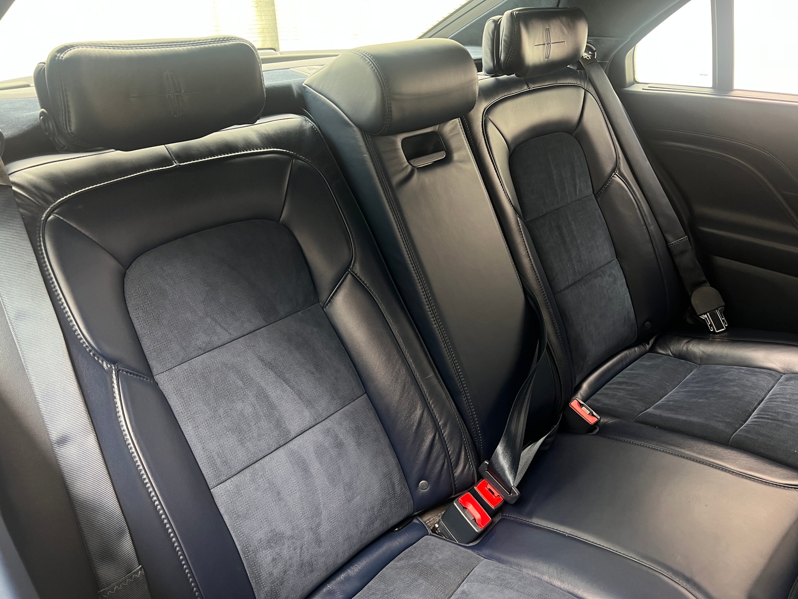 Thumbnail: 2020 Lincoln Continental - 5