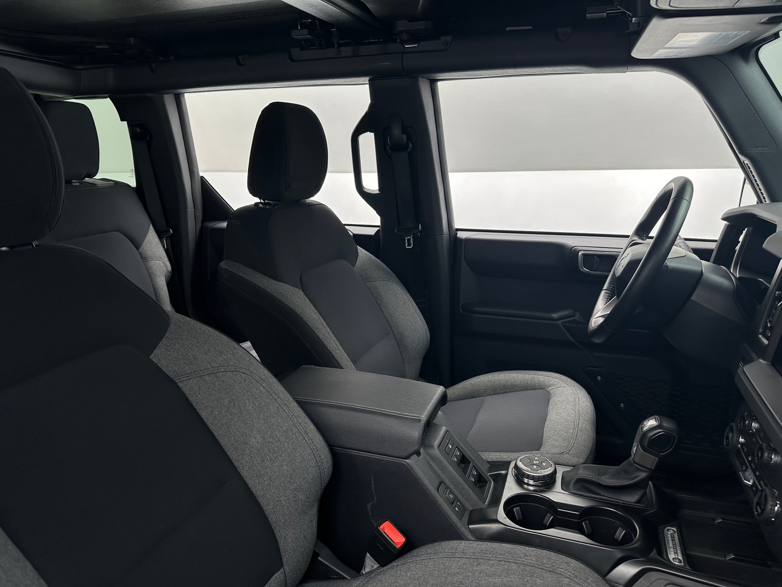 Thumbnail: 2025 Ford Bronco - 2