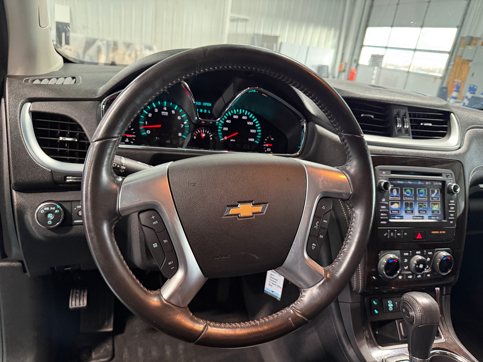 Thumbnail: 2017 Chevrolet Traverse - 4