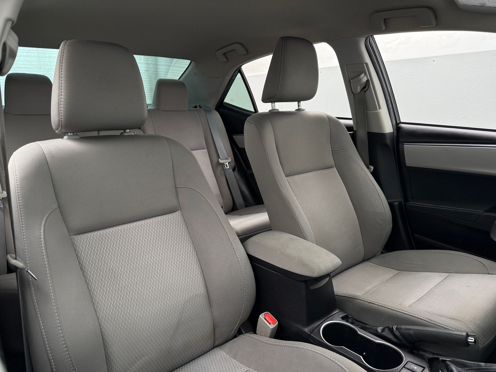 Thumbnail: 2015 Toyota Corolla - 2