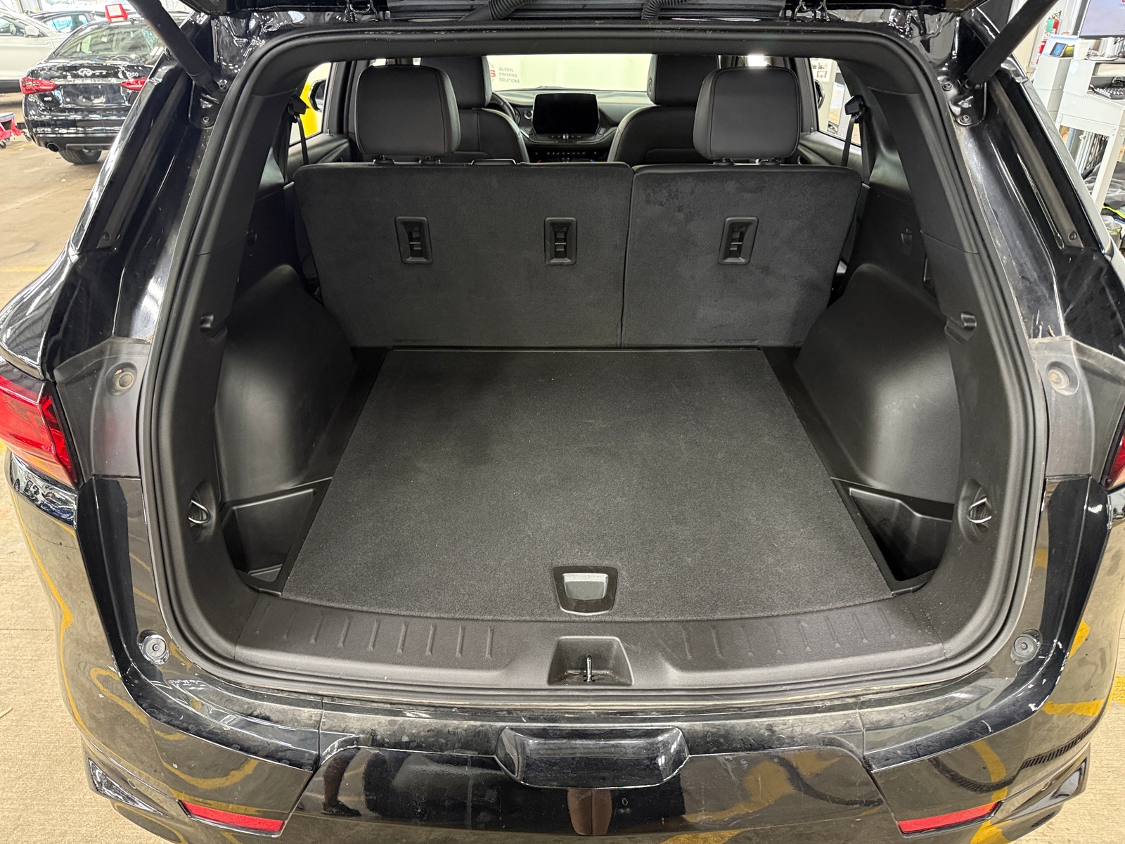 Thumbnail: 2025 Chevrolet Blazer - 6