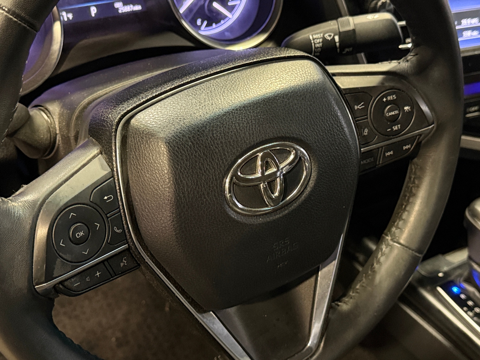 Thumbnail: 2018 Toyota Camry - 4