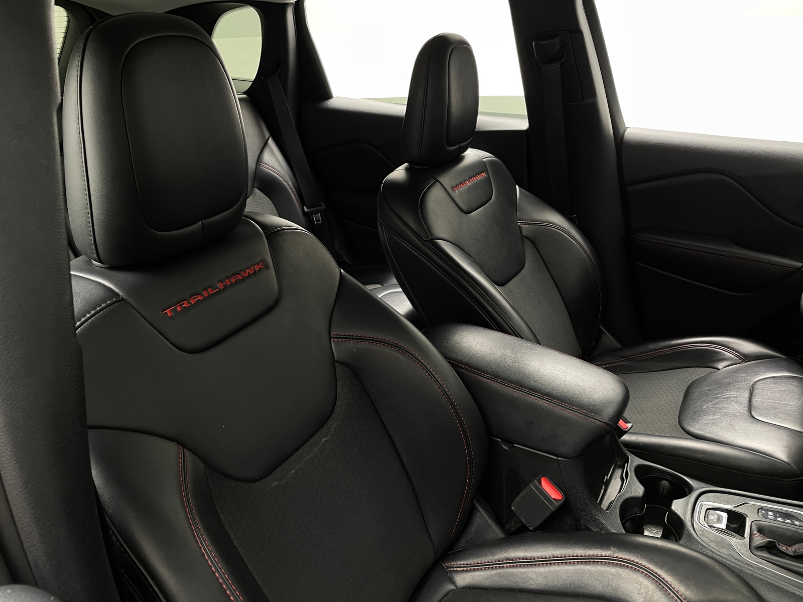 Thumbnail: 2019 Jeep Cherokee - 2