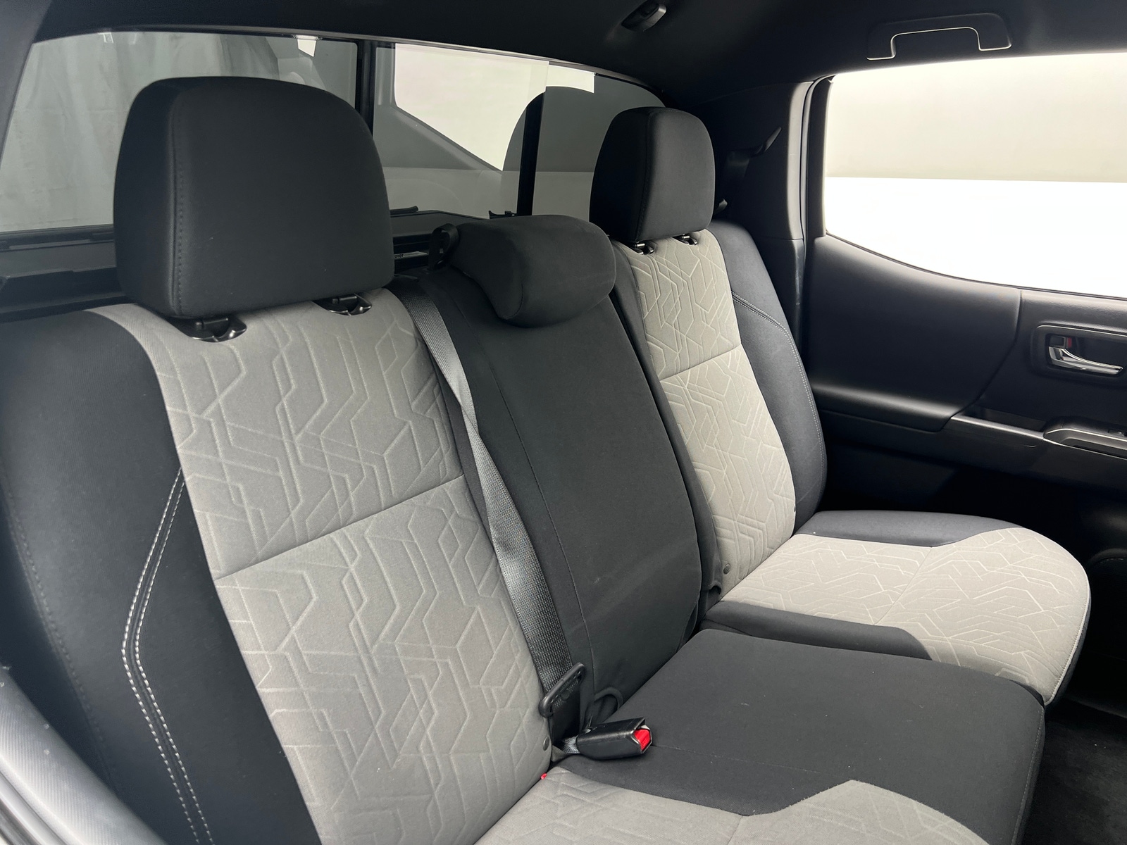 Thumbnail: 2021 Toyota Tacoma - 6