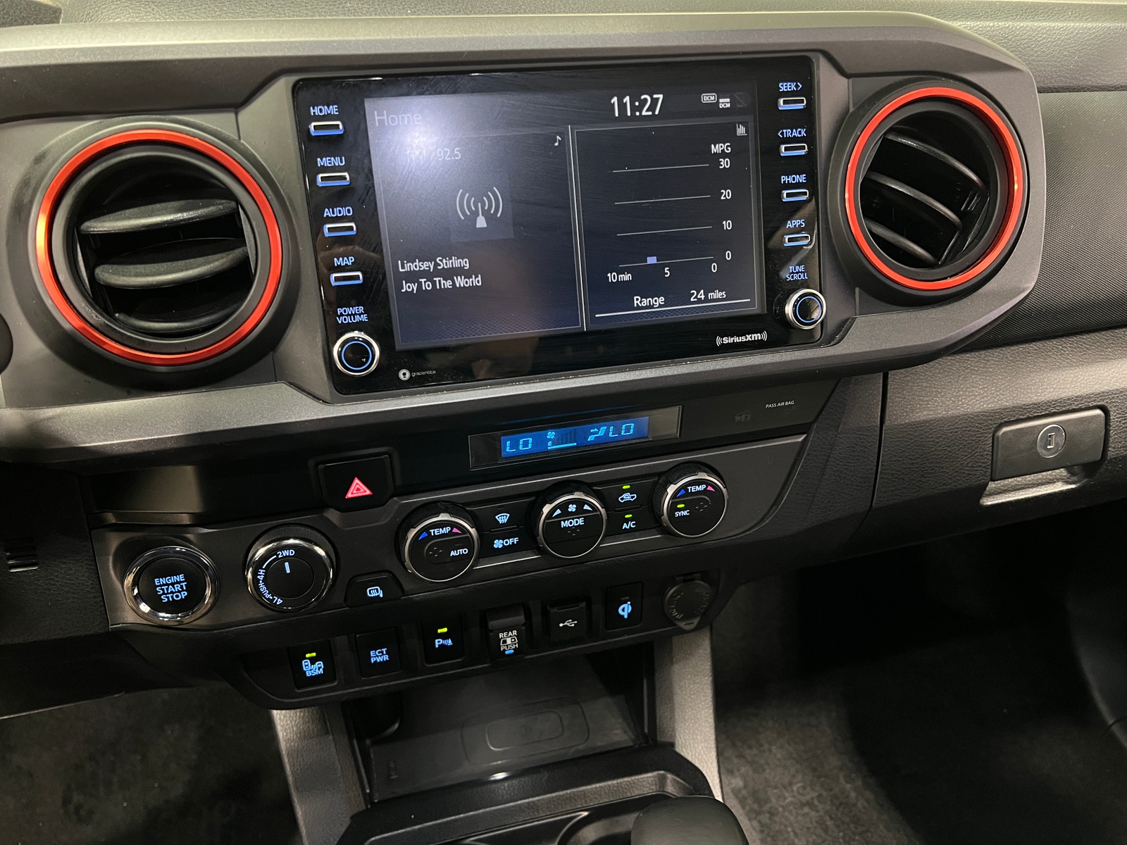 Thumbnail: 2021 Toyota Tacoma - 4