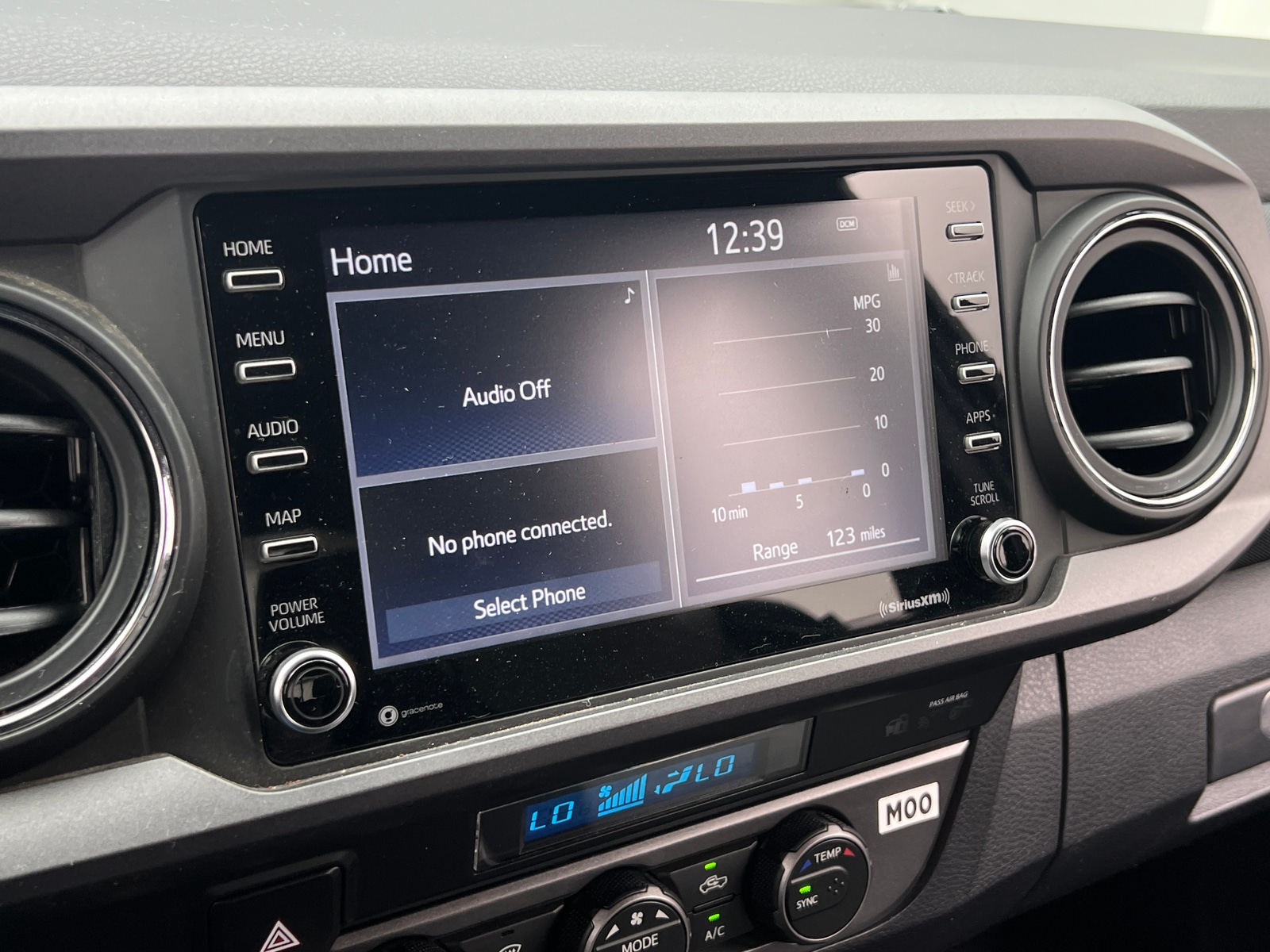 Thumbnail: 2021 Toyota Tacoma - 4