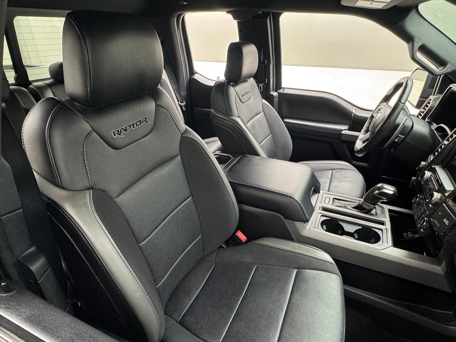 Thumbnail: 2020 Ford Econoline - 2